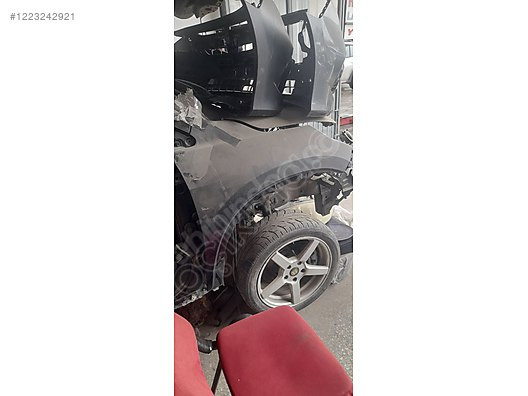 2013 VE 2018 HONDA CRV SAĞ ÖN ÇAMURLUK ORİJİNAL SİYAH