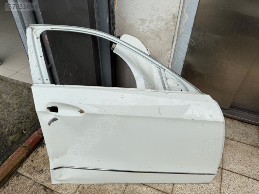 MERCEDES E SERİSİ W212 ÇIKMA ORJİNAL SAĞ ÖN KAPI BD2