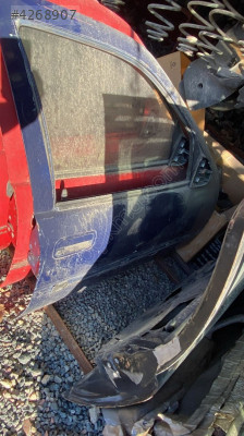 OPEL VECTRA A SAĞ ÖN KAPI.OTO ERKAN ÜNYE