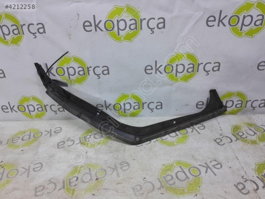 MERCEDES C 2011 2013 W204 SAĞ YAĞMUR OLUK ÇITASI A2046931633