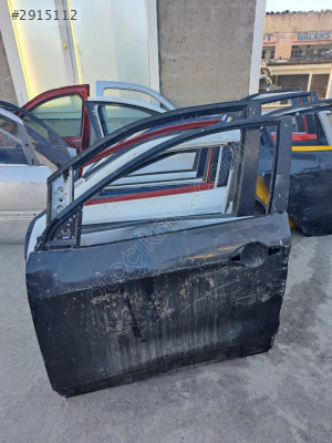 Nissan kaşkai sol ön kapı