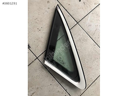AUDİ A4 SOL ARKA KELEBEK CAMI SIFIR