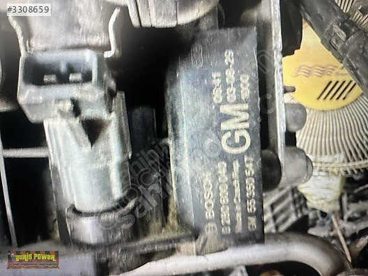 Opel Corsa 1.2 emme manifoldu dolu hatasız