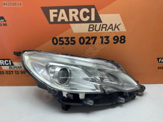 PEUGEOT 2008 SAĞ FAR ORJİNAL 9677810280