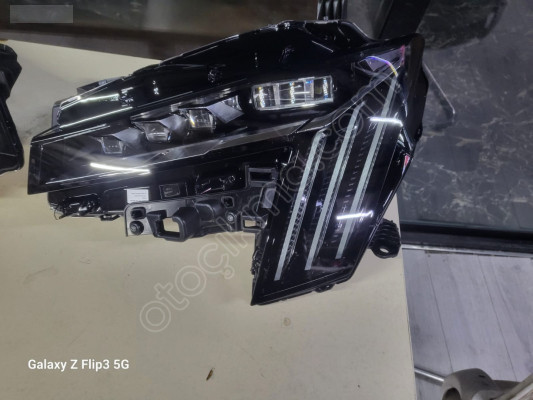 Peugeot 508 yeni kasa sol ön far
