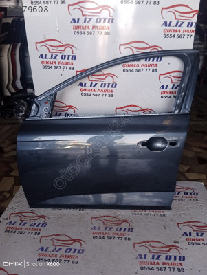 Renault Megane 4 sol ön kapı