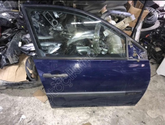 RENULT MEGANE 2 SAĞ ÖN KAPI ORJİNAL ÇIKMA