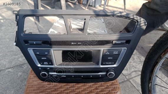 Hyundai i20 radyo CD ana ünite (96170C8950SDH) orijinal