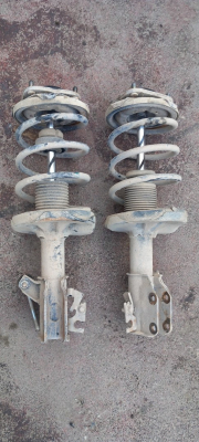 Mazda familia ön amortisör yay takım