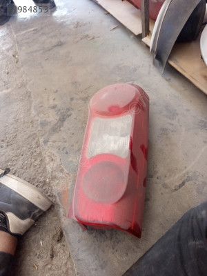 Peugeot partner sol arka stop