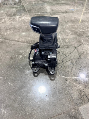 8W1713041G AUDİ A4 B9 VİTES KOLU EGE OTOMOTİV BURSA