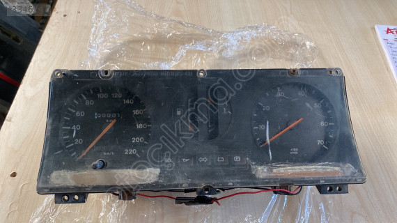 FORD GRANADA KM SAATİ