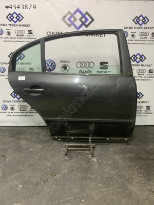 SKODA SUPERB SAĞ ARKA KAPI   2004 - 2008