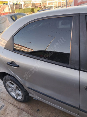 FIAT BRAVA SAG ARKA KAPI