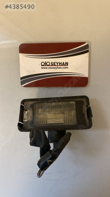 5P0943021 seat leon 2002 plaka lambası