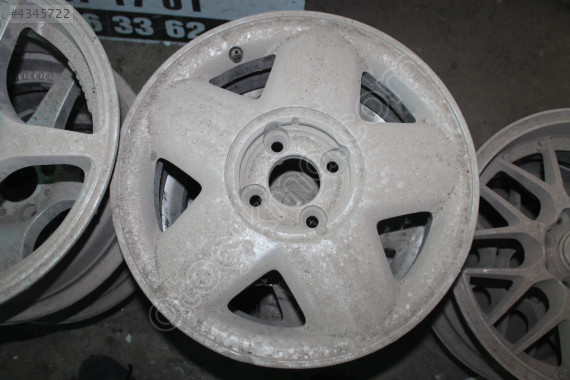 RENAULT MEGANE-1 2002 15 JANT 4 BİJON JANT