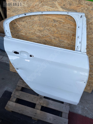 Fiat Egea sol arka kapı