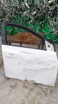 CHEVROLET CRUZE SAG ÖN KAPI ÇIKMA ÇEVİK OTO