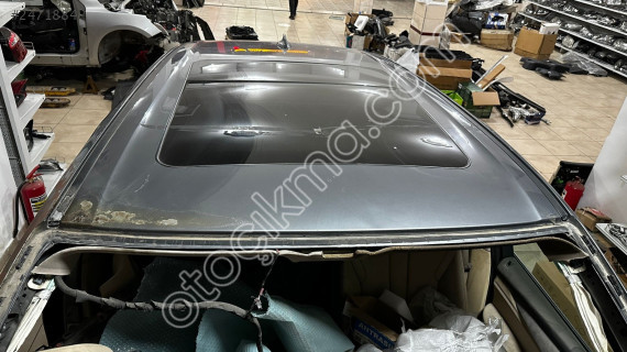 2014-2018 BMW X5 F15 CAM TAVAN VE TÜM PARÇALAR