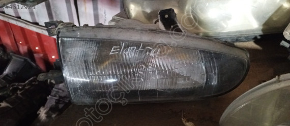 Hyundai elantra sağ ön far