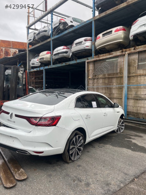 RENAULT MEGANE 4 1.3 2025 CAM TAVAN YEDEK