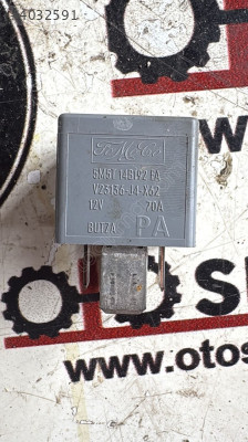 5M5T-14B192EA ford focus röle