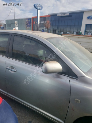 2003-2009 TOYOTA AVENSİS ÇIKMA SAĞ ÖN DOLU KAPI