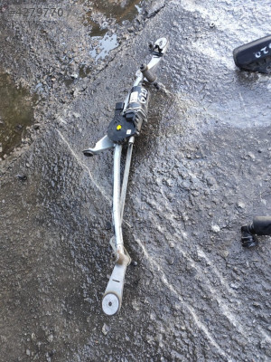 BMW G20 ÖN CAM SİLGİ MEKANİZMASI 1OTO FEDAİ