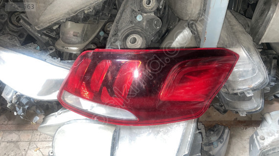 Peugeot 301 sağ arka stop lambası