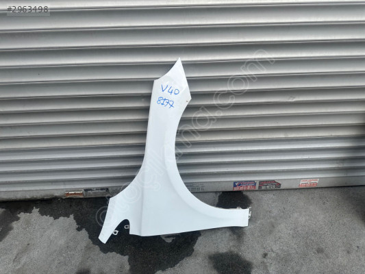 Volvo v40 sağ ön çamurluk beyaz çıkma