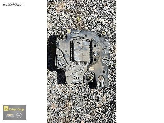 OPEL CROSSLAND ADBLUE DEPOSU ÇIKMA SÖKME YEDEK PARÇA