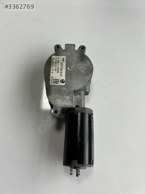 Arka Cam Perdesi Motoru Audi A6 2006-2011 9929000056