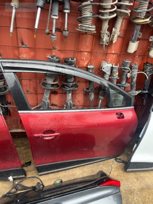 RENAULT CLİO 4  SAĞ ÖN KAPI