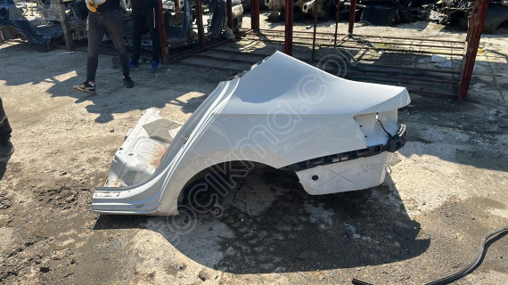 skoda süperb 2015 kesme sol arka çamurluk (son fiyat)