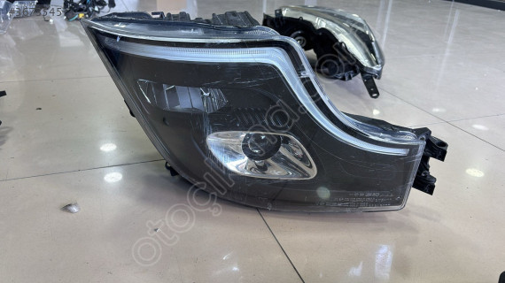 MERCEDES ACTROS LEDLİ MERCEKLİ SAĞ FAR A9618200959
