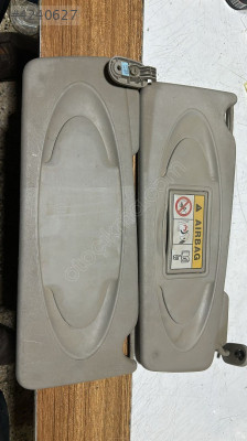 2012-2015 RENAULT KANGO GÜNEŞLİK GÖLGELİK ORJ ÇIKMA