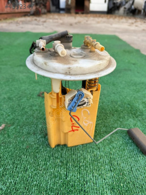 CİTROEN C4 1.6 HDİ YAKIT ŞAMANDIRASI