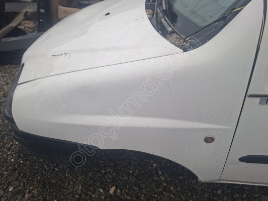 FİAT DOBLO SOL ÖN ÇAMURLUK 2001