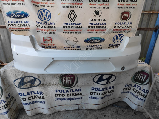 Volkswagen Passat B 8 arka tampon