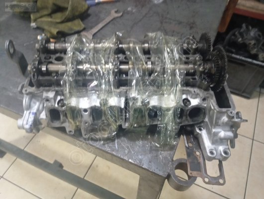 BMW F20 SİLİNDİR KAPAĞI