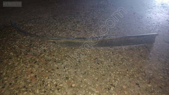 Peugeot 206 ön tampon alt karlık sağ taraf