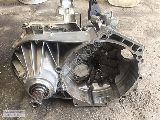 Volkswagen caravella start stoplu şanzıman 5 ileri