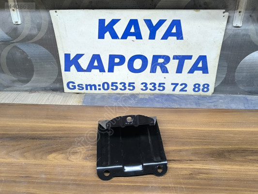 Courier 2012-2019 Arka Tampon Sabitleme Ayağı Sağ ET76-17C945-BB