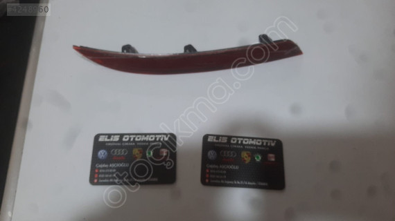 VOLKSWAGEN PASSAT CC SAĞ ARKA TAMPON REFLEKTÖRÜ