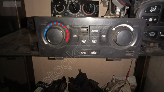 Chevrolet Captiva klima kotrol paneli yedek parça