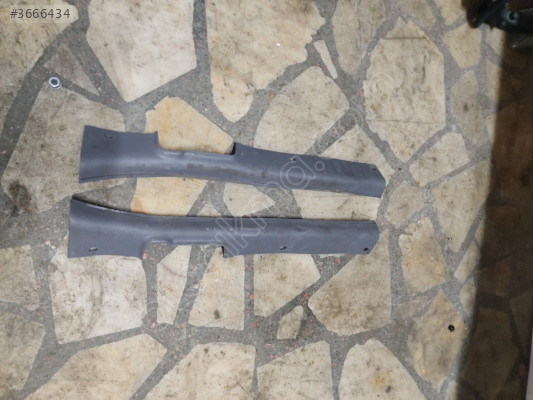 HYUNDAİ GETZ SAĞ SOL KAPI EŞİK PLASTİKLERİ