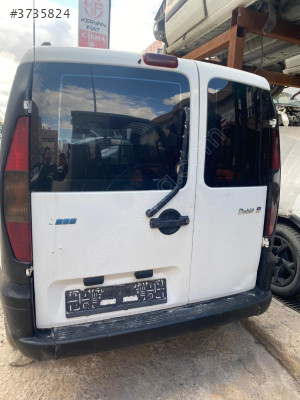 FIAT DOBLO BAGAJ KAPAGI CIKMA 1