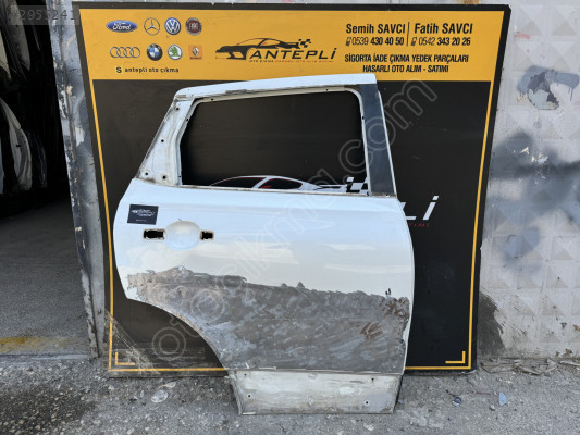 NİSSAN QASHQAİ SAĞ ARKA KAPI ÇIKMA
