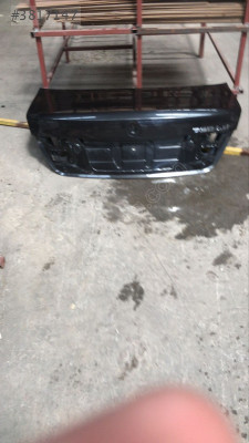 BMW 7.30 L D Arka bagaj kapağı