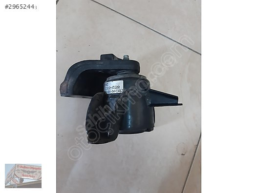 Kia Ceed İ30 2012-2016 Motor Kulağı Sağ Yağlı Orjnal 21810-A5200